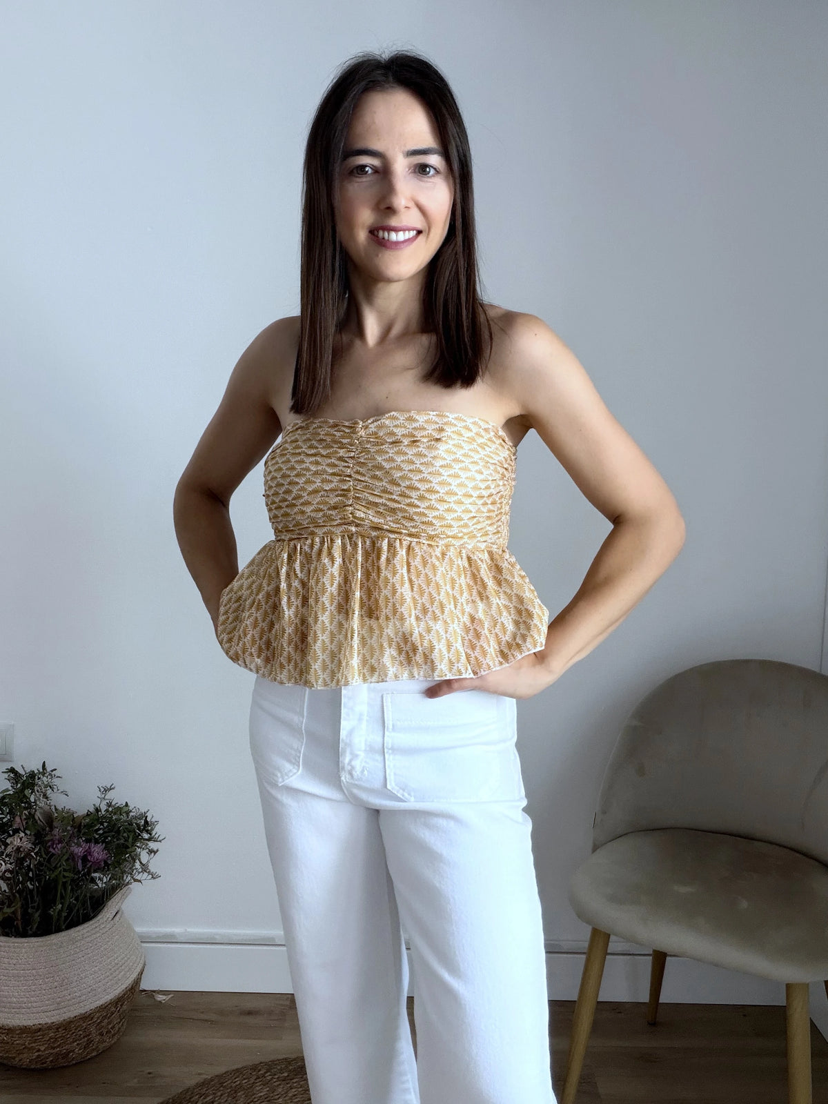 Top volante estampado amarillo