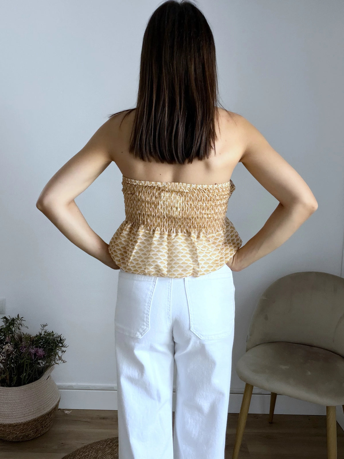 Top volante estampado amarillo